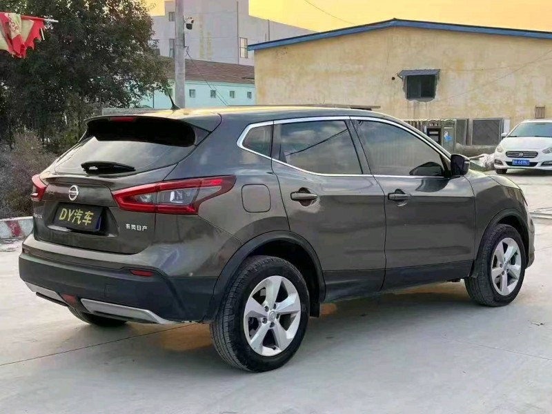 菏泽22年日产逍客7