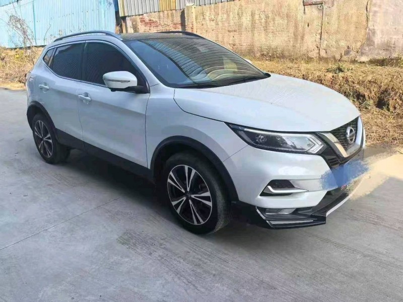 临沂21年日产逍客3