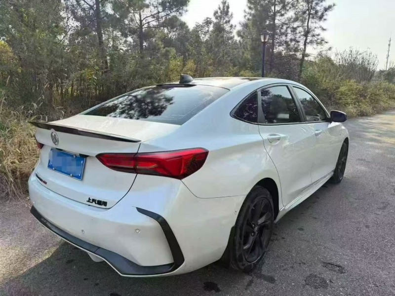 鄂州22年别克威朗6