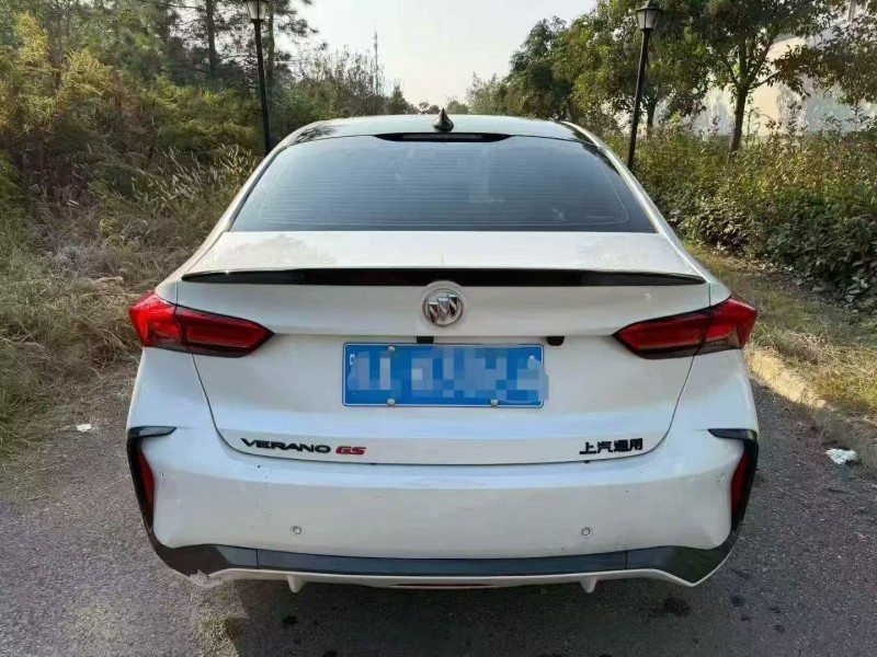 鄂州22年别克威朗9