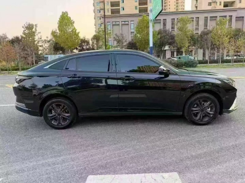 蚌埠25年东风奕炫8