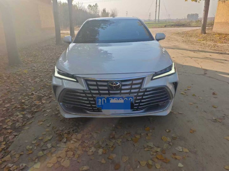 保定24年丰田亚洲龙1