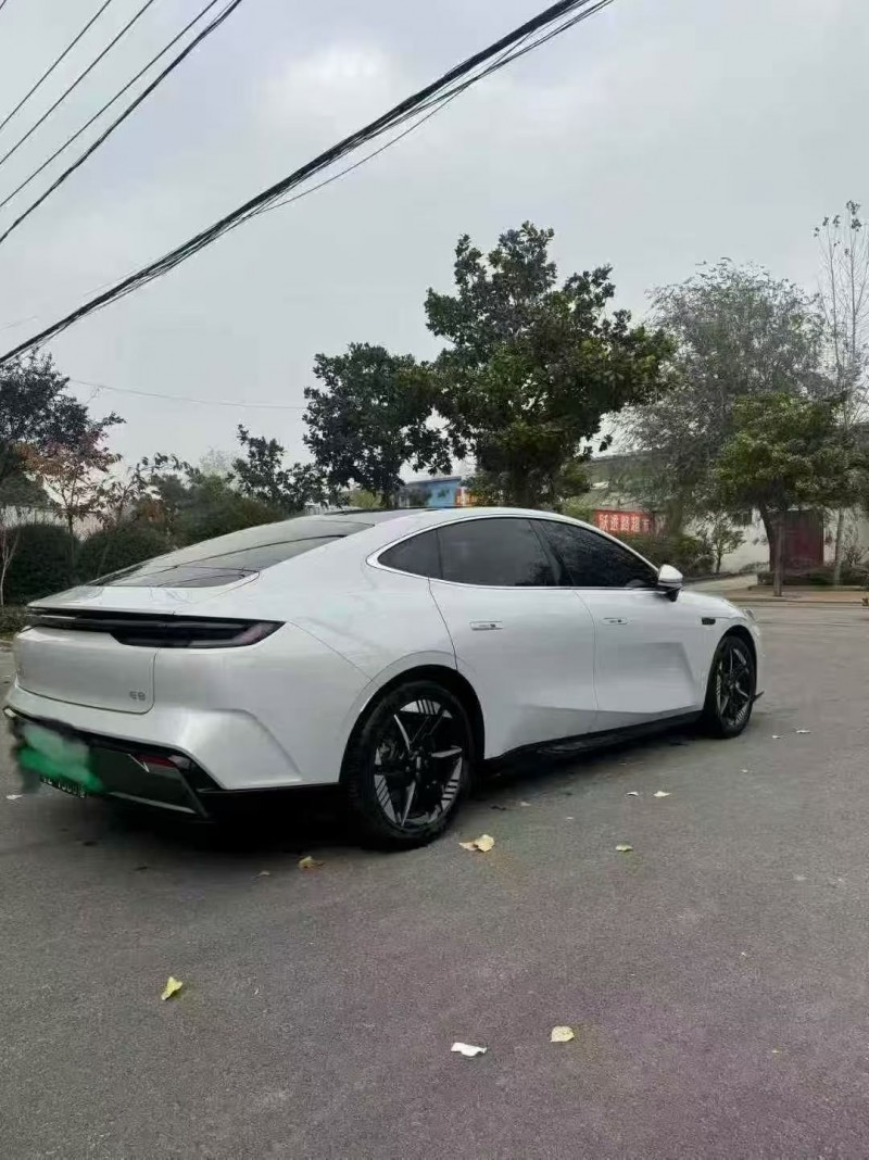 莱芜25年吉利银河8