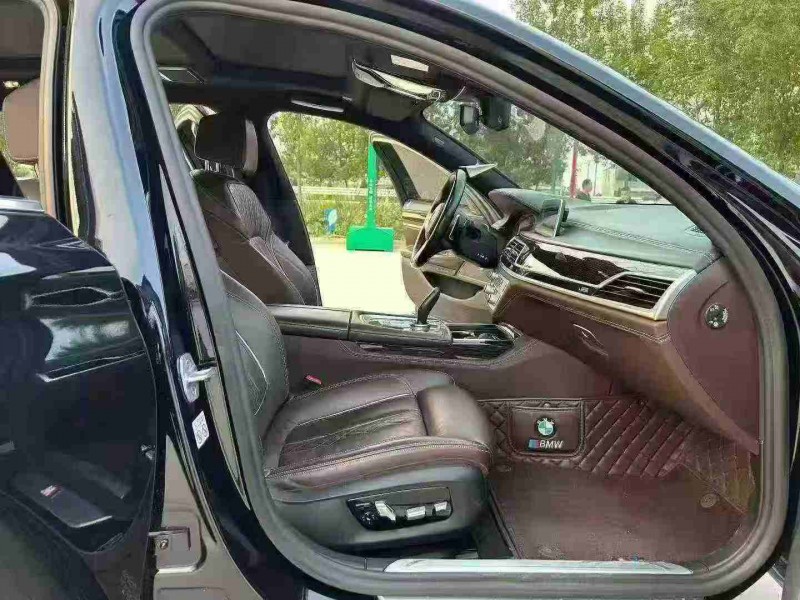 徐州21年宝马7系6