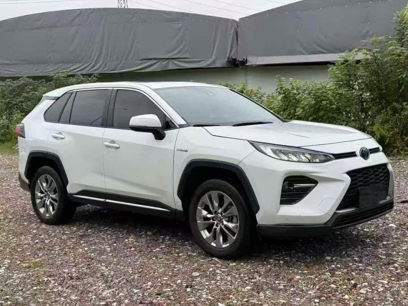 济宁23年丰田威兰达2