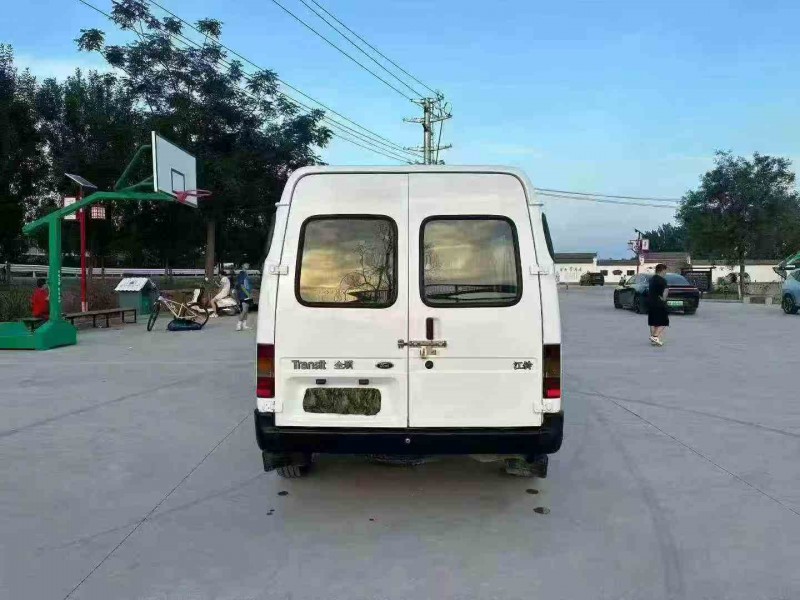 徐州13年福特全顺9