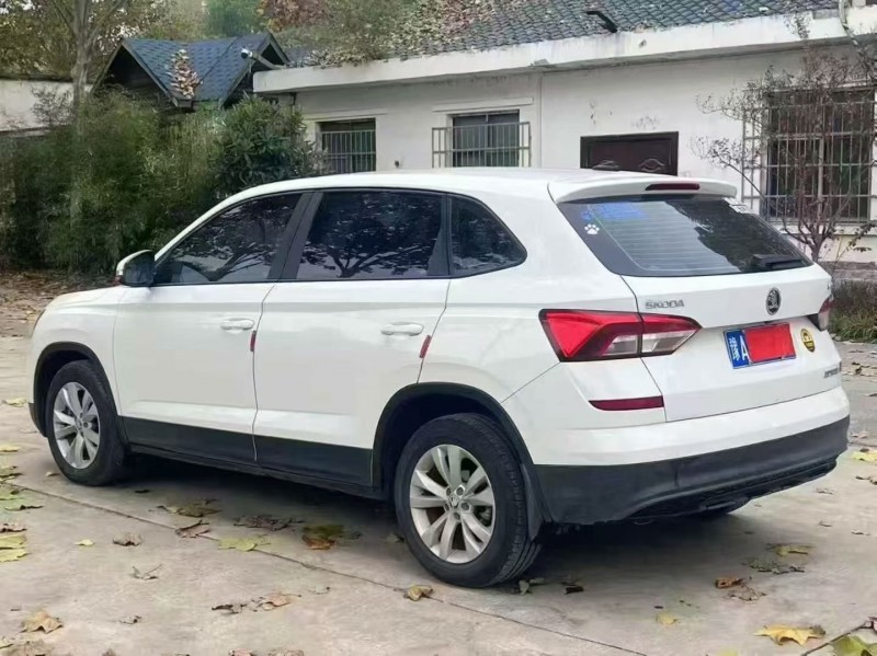 平顶山18年斯柯达柯米克8