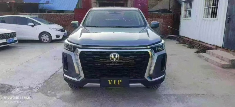 安阳25年长安汽车览拓者1