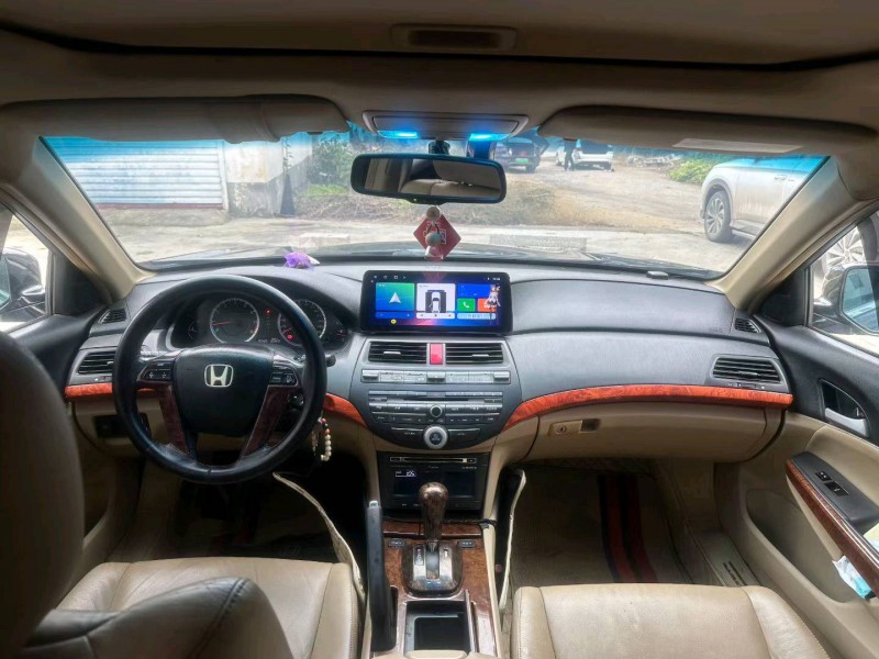 泰安12年本田雅阁5