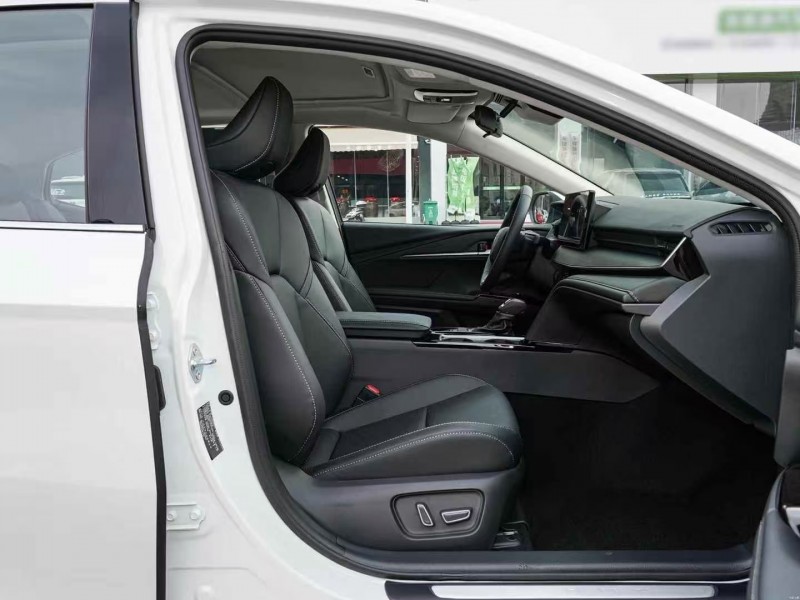 聊城25年丰田凯美瑞4