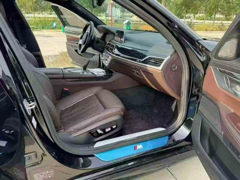 徐州21年宝马7系5