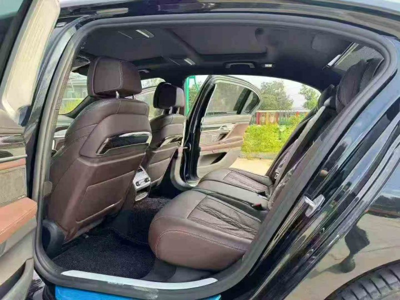 徐州21年宝马7系7