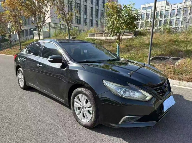 潍坊17年日产天籁2