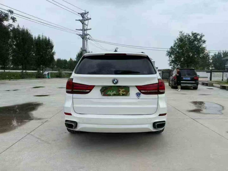 徐州15年宝马X59