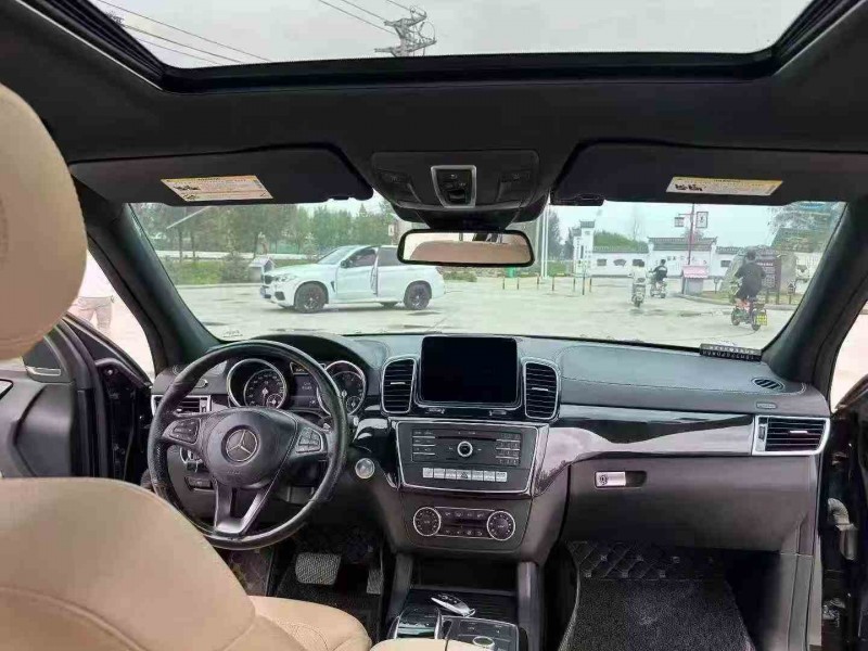 徐州17年奔驰GLS4