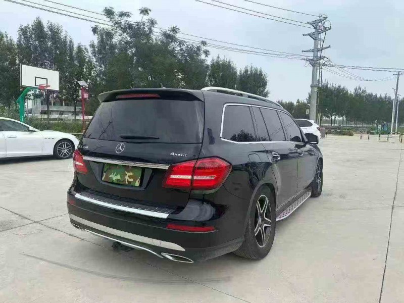 徐州17年奔驰GLS8