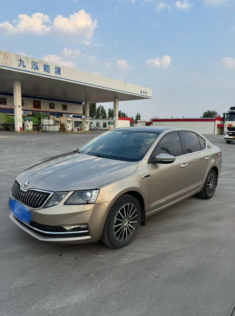 东营19年斯柯达明锐3