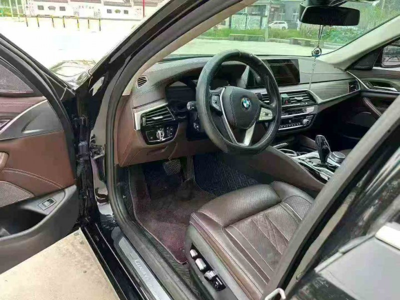 徐州20年宝马5系4