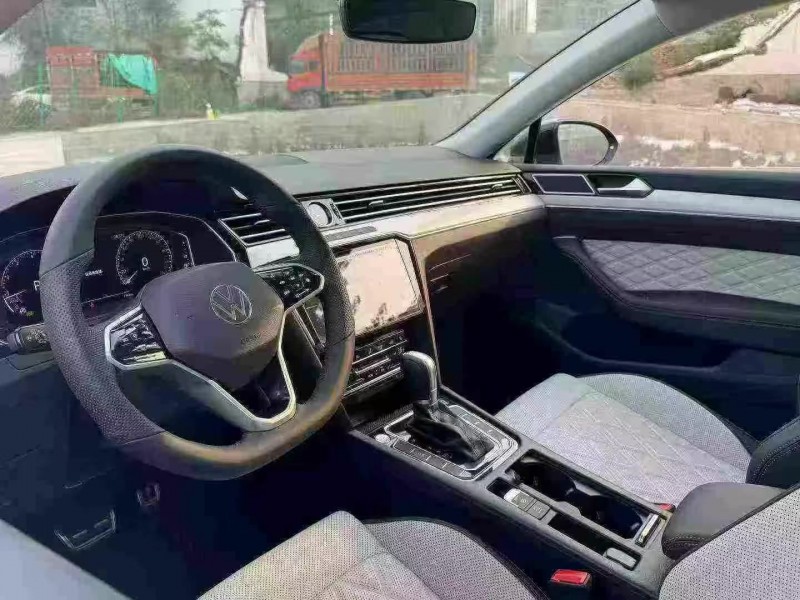 西安25年大众迈腾4