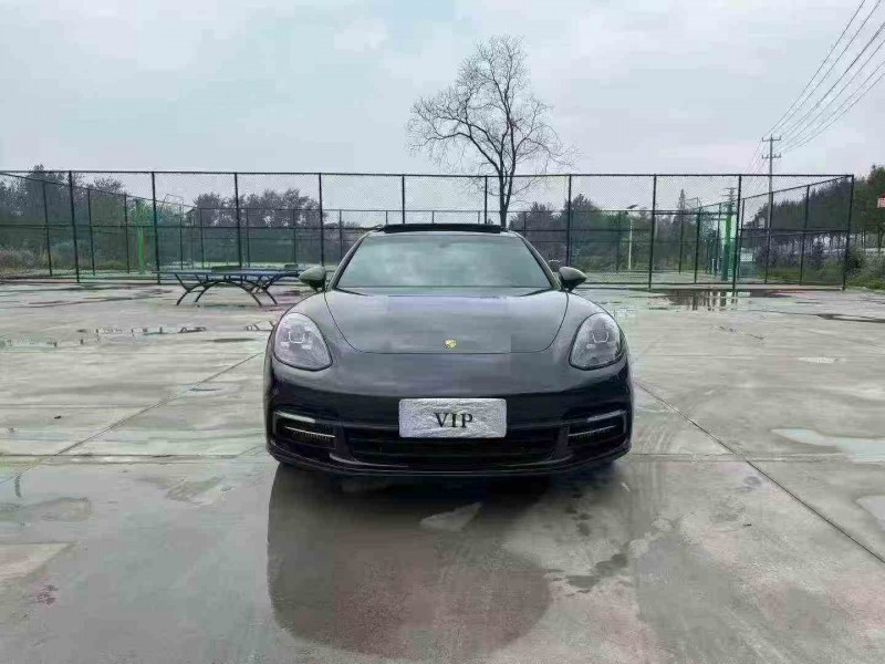 徐州20年保时捷帕拉梅拉1
