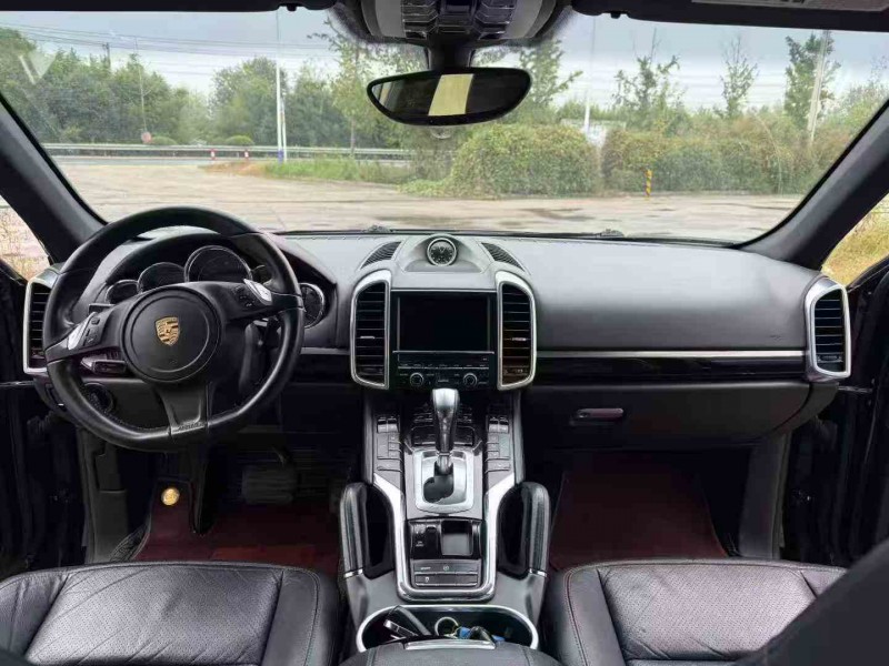 徐州14年保时捷卡宴5