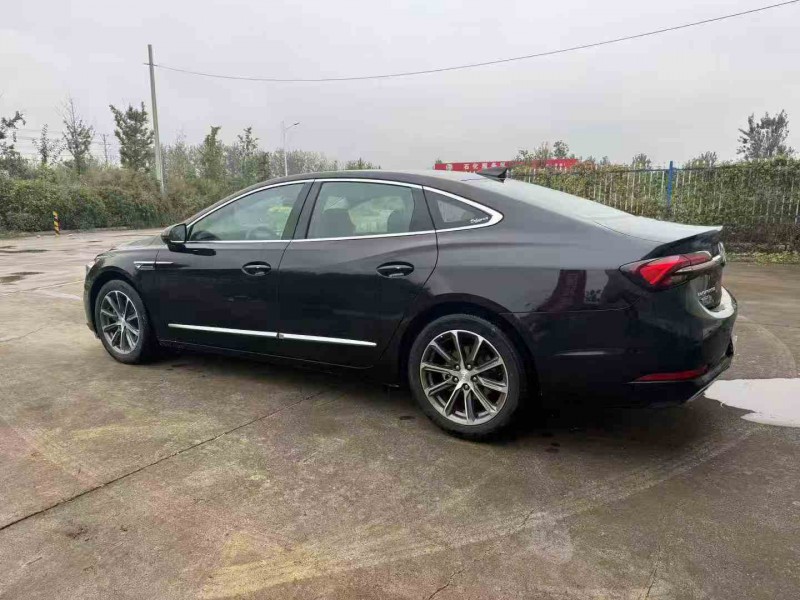 徐州22年别克君越8