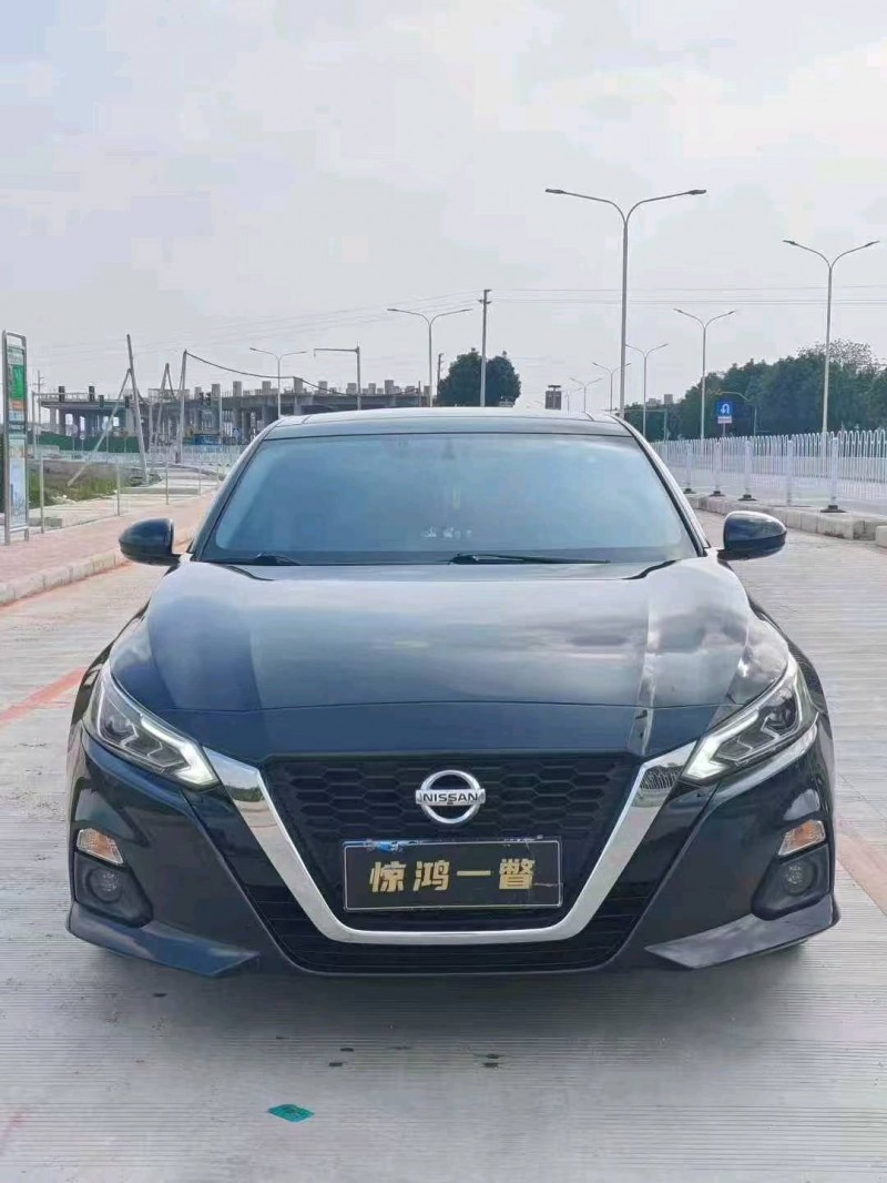 东莞19年日产天籁1