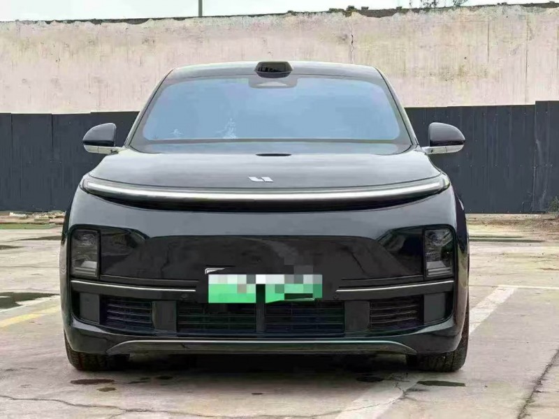 西安24年理想L81