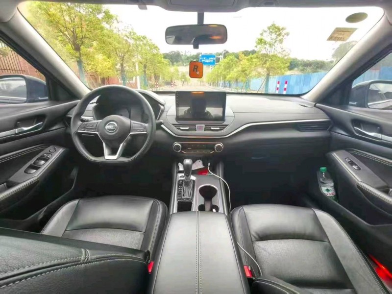 福州21年日产天籁8