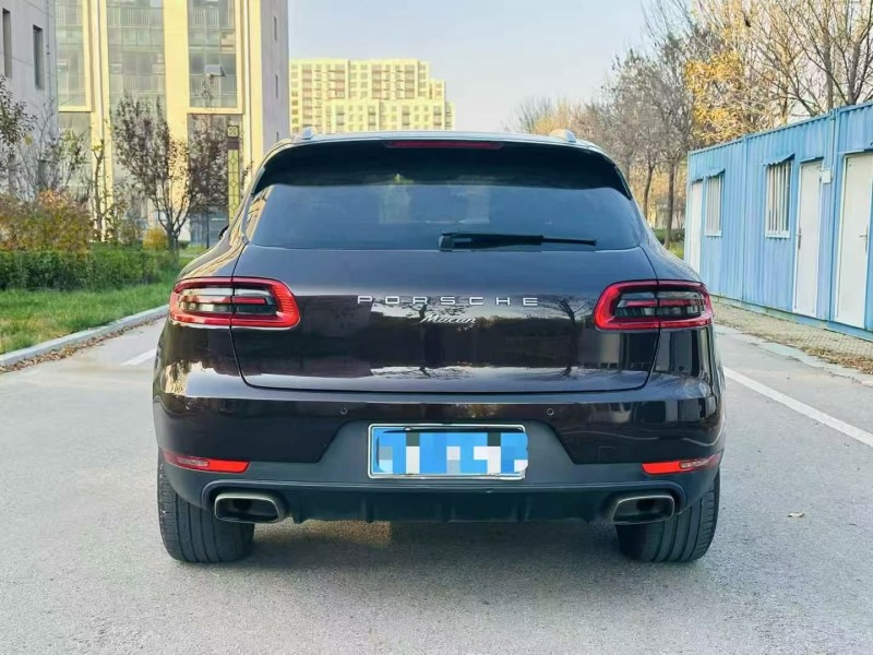 青岛16年保时捷Macan9