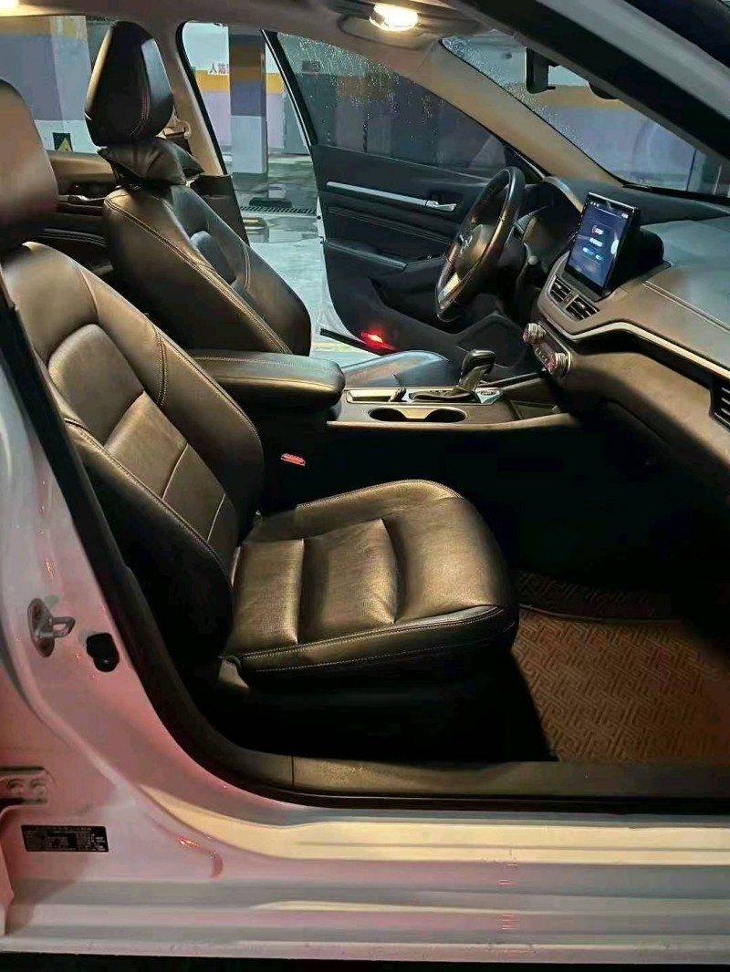 萍乡19年日产天籁4