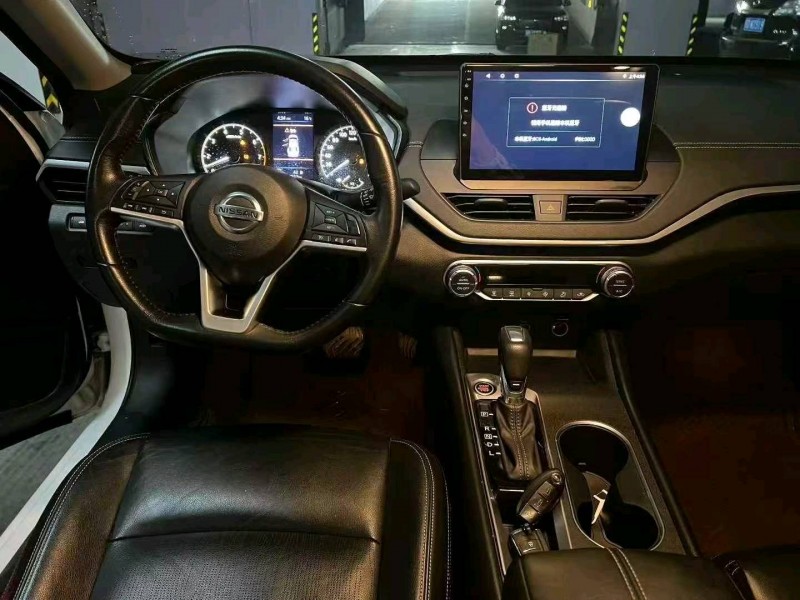 萍乡19年日产天籁5