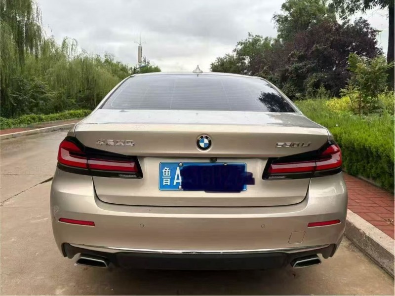 淄博21年宝马5系9