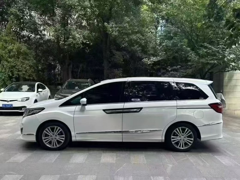 徐州18年本田艾力绅6