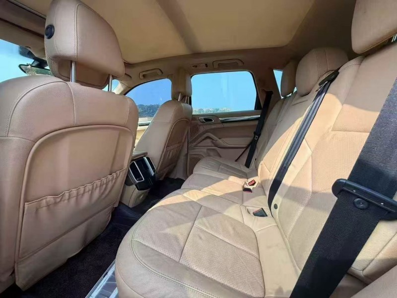 湘潭15年保时捷卡宴4