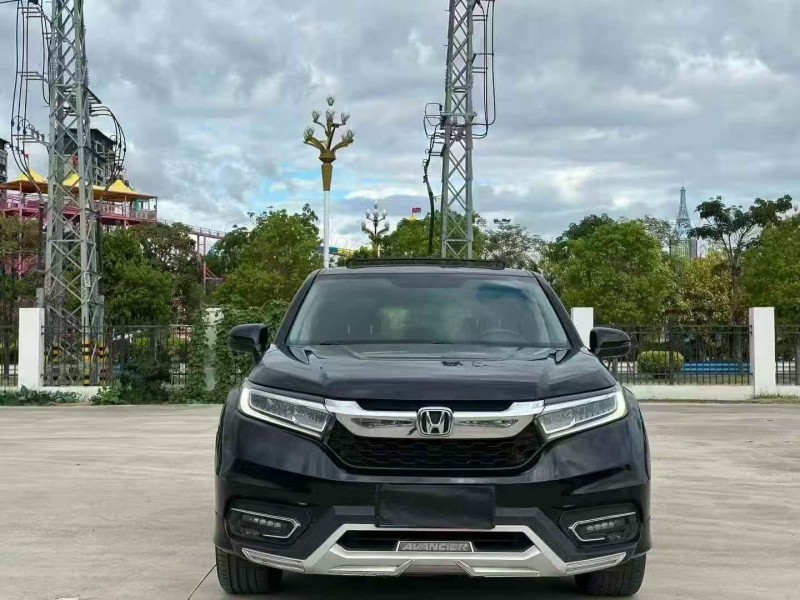 厦门17年本田冠道1