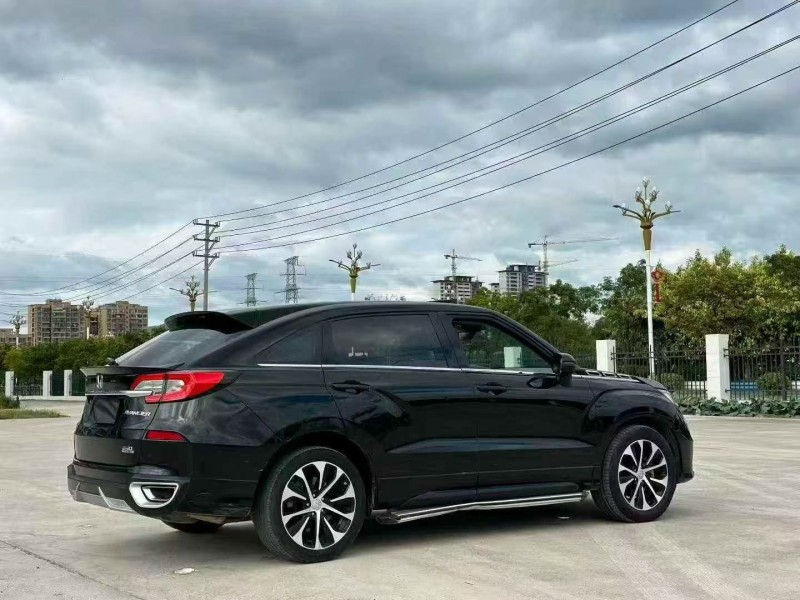 厦门17年本田冠道8