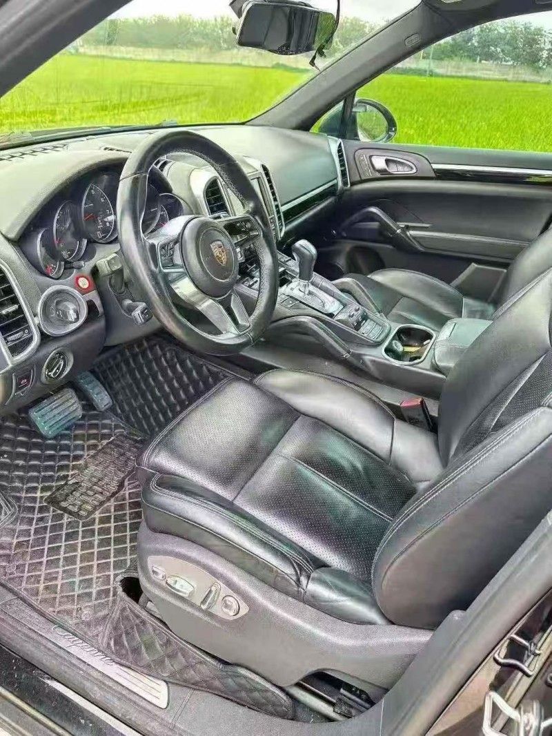 宁波15年保时捷卡宴4