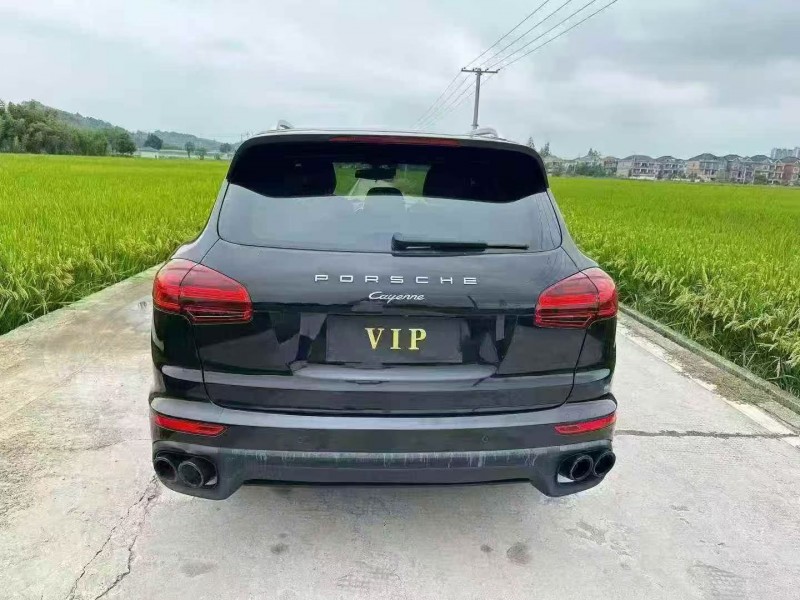 宁波15年保时捷卡宴9