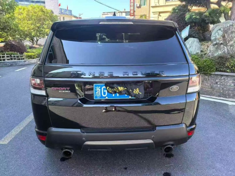 嘉兴18年路虎揽胜运动9