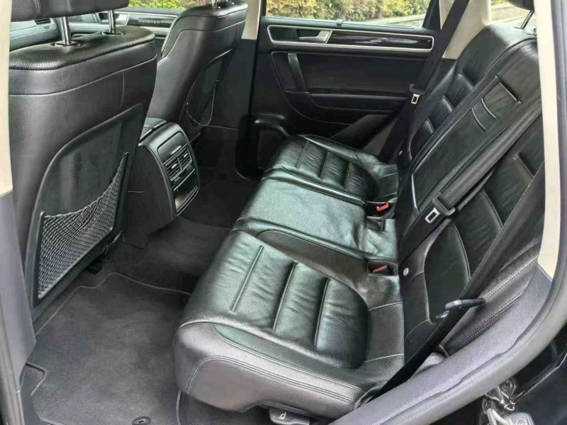 宁波16年大众途锐4