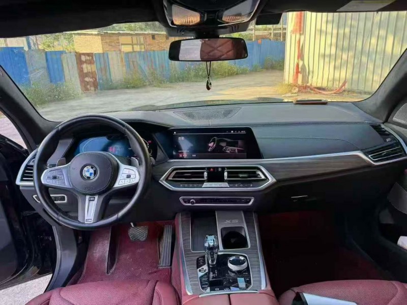 深圳22年宝马X56