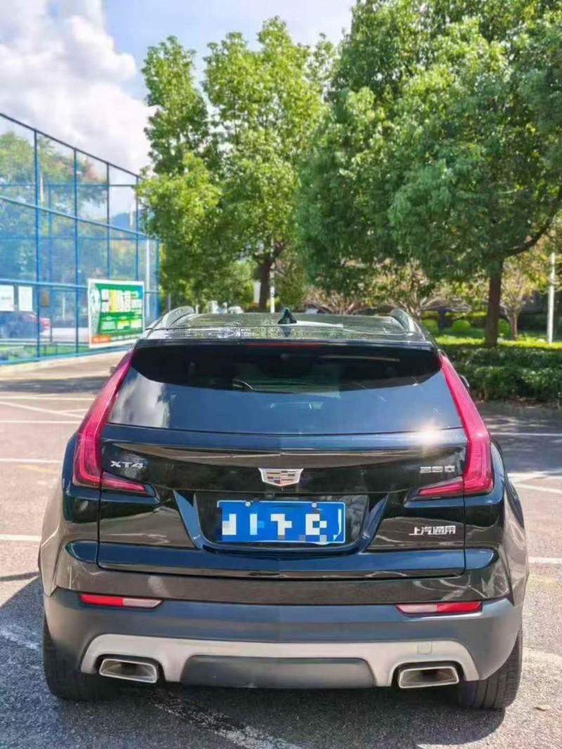 温州19年凯迪拉克XT49