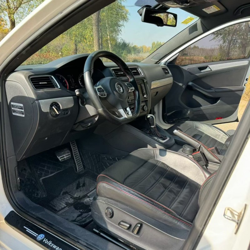 枣庄15年大众速腾4