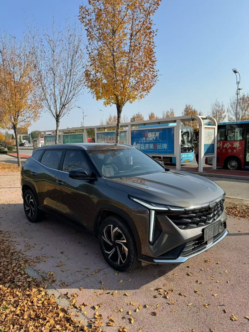 东营23年吉利博越3