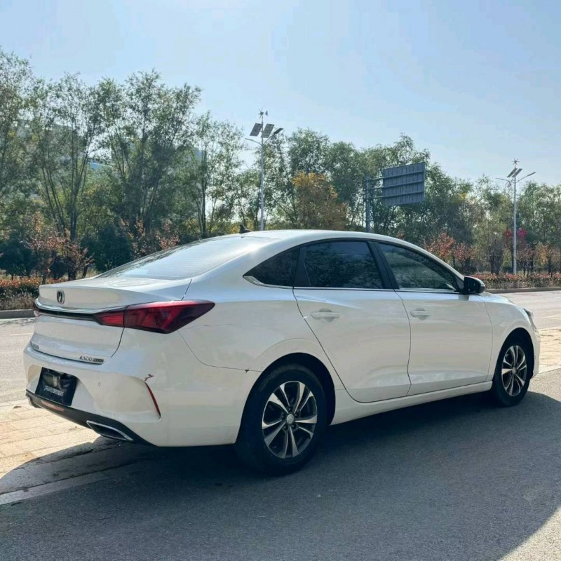 枣庄21年长安汽车逸动8