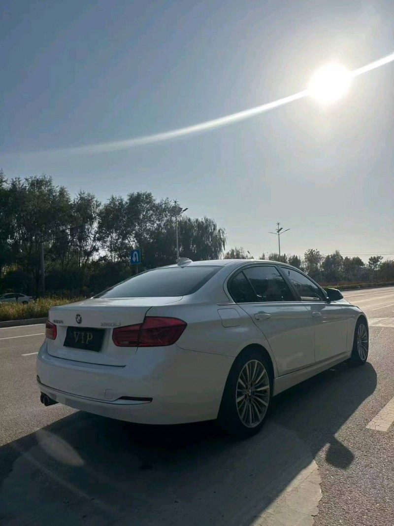 青岛19年宝马3系9