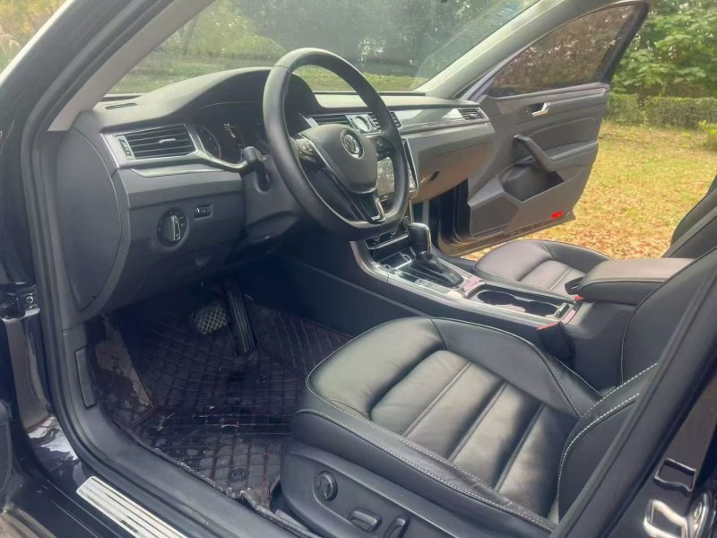 济宁18年大众帕萨特8