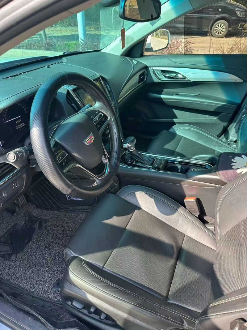 枣庄17年凯迪拉克ATS4