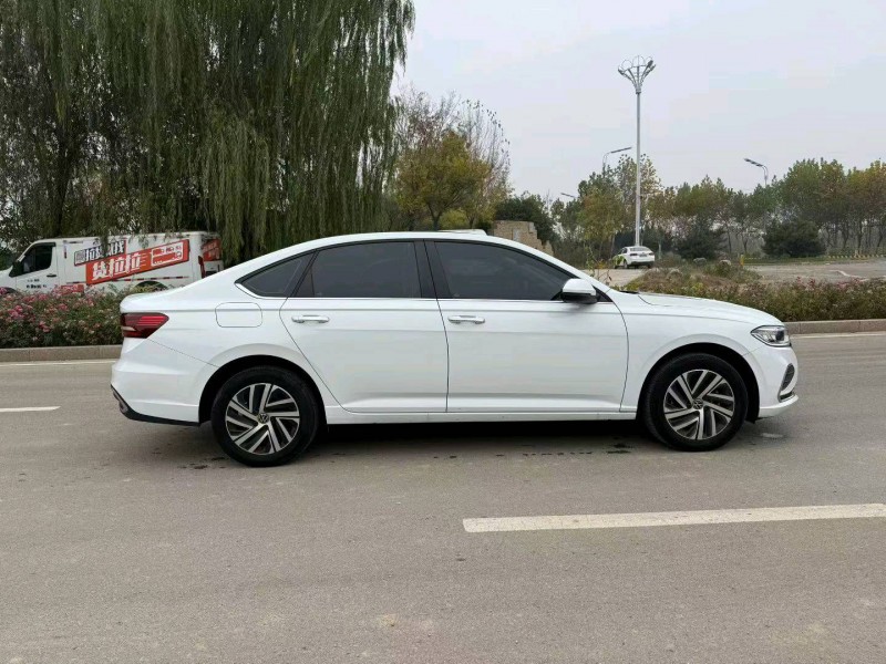 萍乡22年大众朗逸3